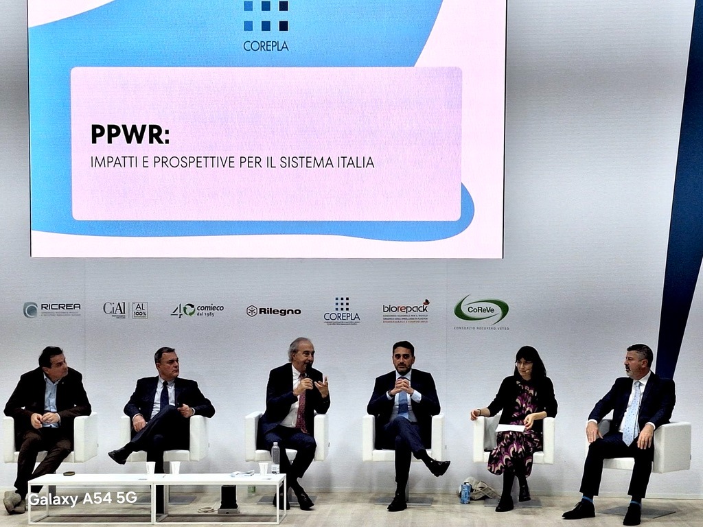 PPWR: Pro Food evidenzia i paradossi di una norma che rischia di penalizzare ambiente, imprese e filiere alimentari